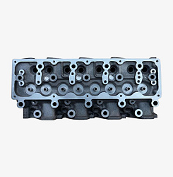 Фото - 20-миллиметровая головка блока цилиндров TD27 для Nissan Terrano Ford Maverick